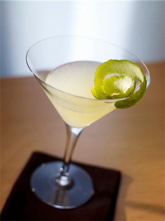 'Kamikaze' (cocktail with vodka and lime juice) Stock Photo - Premium Royalty-Free, Code: 659-06187721