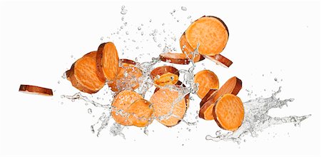 Slices of sweet potato and water Foto de stock - Sin royalties Premium, Código: 659-06187861