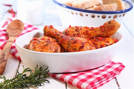 simsearch:659-06903777,k - Roast chicken drumsticks with chilli Stock Photo - Premium Royalty-Free, Code: 659-06187882