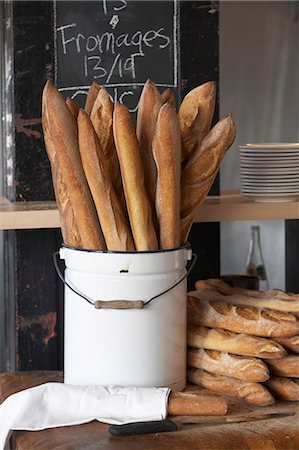 receptacle - Fresh Baguettes at a Market Stock Photo - Premium Royalty-Free, Code: 659-06188164