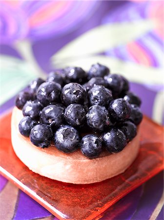simsearch:659-08940469,k - Blueberry tartlets Stock Photo - Premium Royalty-Free, Code: 659-06188437