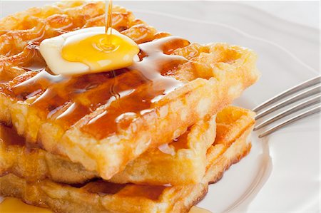 Waffles with butter and honey Stock Photo - Premium Royalty-Free, Code: 659-06188446