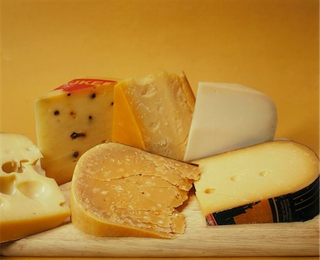 Différents types de fromage hollandais Photographie de stock - Premium Libres de Droits, Code: 659-06188461