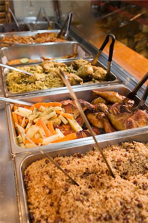 Trays of Hot Spanish Foods; Buffet Foto de stock - Sin royalties Premium, Código: 659-06183892