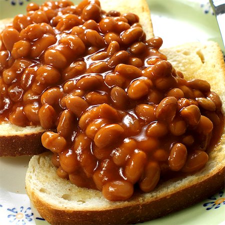english cuisine - Baked beans on toast Stock Photo - Premium Royalty-Free, Code: 659-06306427