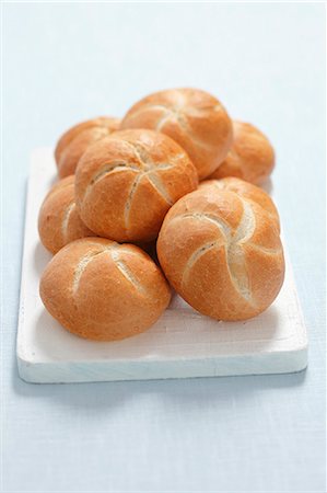 panecillo - Bread rolls Foto de stock - Sin royalties Premium, Código: 659-06306660
