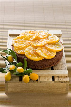 Chocolate orange cake Stock Photo - Premium Royalty-Free, Code: 659-06306696