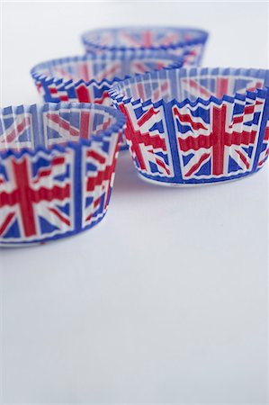 simsearch:659-06495651,k - Union Jack muffin cases Stock Photo - Premium Royalty-Free, Code: 659-06307159