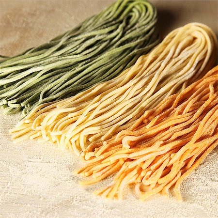 spinach pasta - Homemade coloured tagliatelle Stock Photo - Premium Royalty-Free, Code: 659-06307177