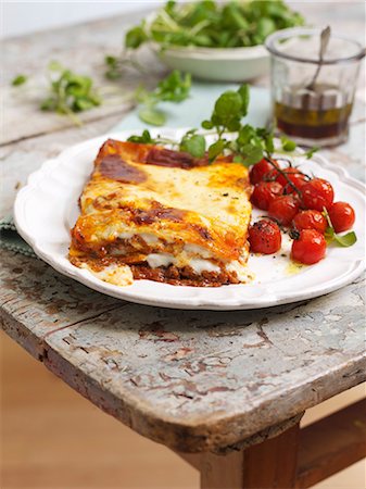 Lasagne with oven roasted tomatoes Stock Photo - Premium Royalty-Free, Code: 659-06307548