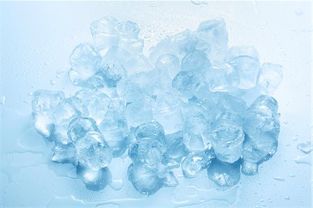 Ice cubes Stock Photo - Premium Royalty-Free, Code: 659-06307733