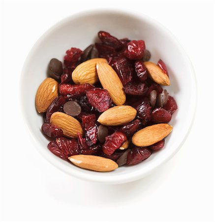 dried grape - Almond, Craisin and Chocolate Chip Trail Mix Stock Photo - Premium Royalty-Free, Code: 659-06372383