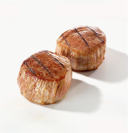 Veal medallions Stock Photo - Premium Royalty-Free, Code: 659-06372559