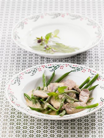 Curry d'agneau avec des haricots verts Photographie de stock - Premium Libres de Droits, Code: 659-06373209