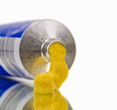A tube of mustard Stock Photo - Premium Royalty-Free, Code: 659-06494092