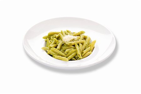 simsearch:659-06493987,k - Penne with pesto Stock Photo - Premium Royalty-Free, Code: 659-06494204