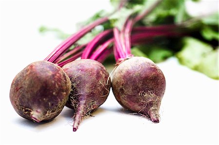 Three Whole Fresh Beets Stock Photo - Premium Royalty-Free, Code: 659-06494697