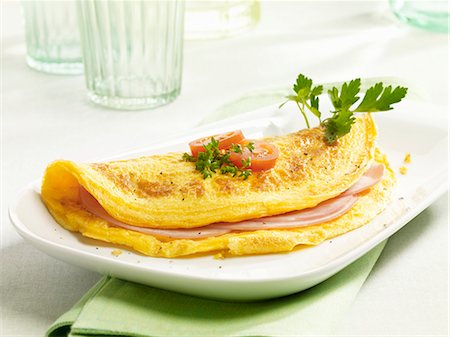 egg dish - Omelette with ham Stock Photo - Premium Royalty-Free, Code: 659-06495046