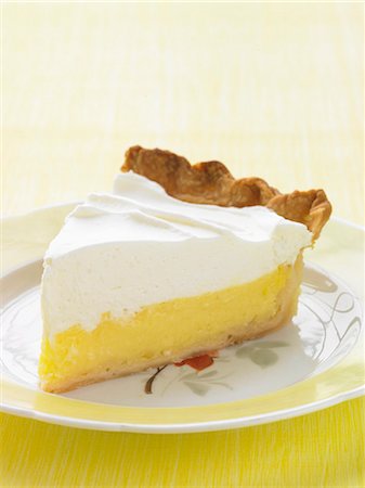 A slice of lemon meringue pie Stock Photo - Premium Royalty-Free, Code: 659-06495320