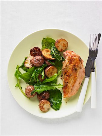 poultry breast - Chicken breast and fried potatoes Stock Photo - Premium Royalty-Free, Code: 659-06495331