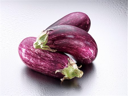 eggplant - Three aubergines Stock Photo - Premium Royalty-Free, Code: 659-06495420