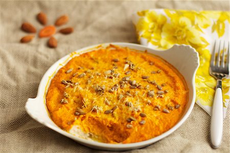 Carrot gratin with sunflower seeds Stock Photo - Premium Royalty-Free, Code: 659-06495465