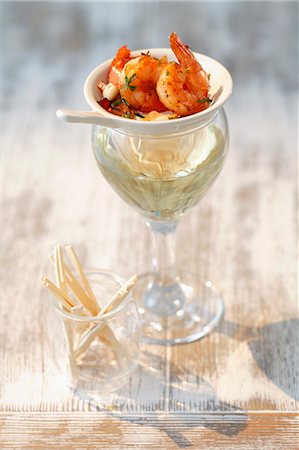 shrimps - Gambas al ajillo (garlic prawns, Spain) Stock Photo - Premium Royalty-Free, Code: 659-06495504