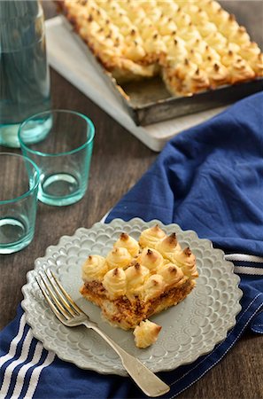 Minced meat bake with duchess potatoes Stock Photo - Premium Royalty-Free, Code: 659-06670970