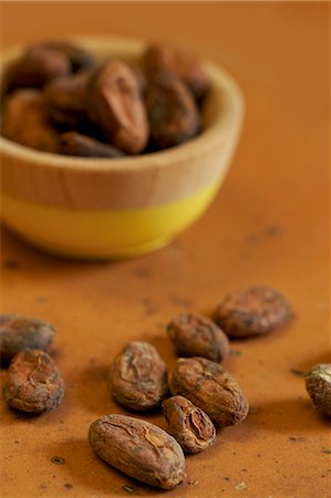 simsearch:659-07028612,k - Raw cocoa beans Stock Photo - Premium Royalty-Free, Code: 659-06671219