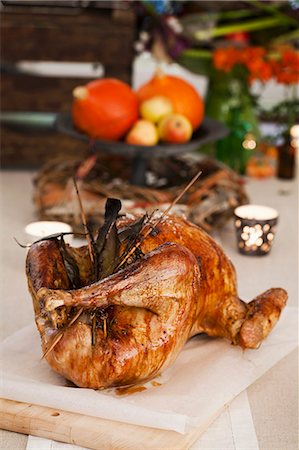 Roast turkey Foto de stock - Sin royalties Premium, Código: 659-06671495