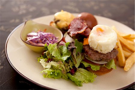 plate of hamburger and fries - Tata beef patties Stock Photo - Premium Royalty-Free, Code: 659-06900961