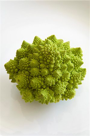 simsearch:659-07599145,k - Romanesco broccoli Stock Photo - Premium Royalty-Free, Code: 659-06901457