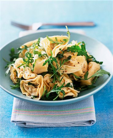 dairy dish - Tortellini with butter and rocket Stock Photo - Premium Royalty-Free, Code: 659-06901942