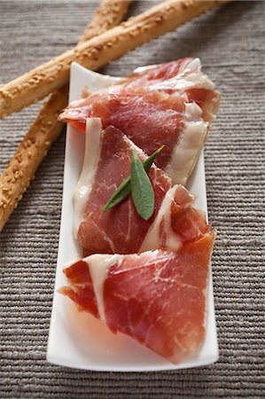 Serrano ham with grissini Stock Photo - Premium Royalty-Free, Code: 659-06902036