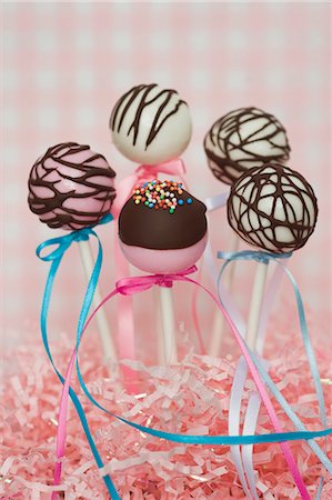 simsearch:659-06903152,k - Cake pops for a party Stock Photo - Premium Royalty-Free, Code: 659-06902206