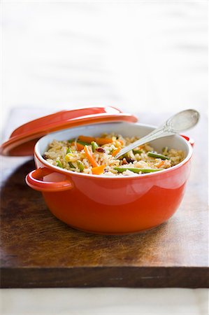 riz blanc - Vegetable pilaf Photographie de stock - Premium Libres de Droits, Code: 659-06902399