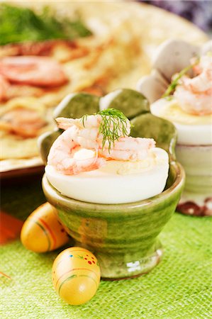 A breakfast egg at Easter Foto de stock - Sin royalties Premium, Código: 659-06903236