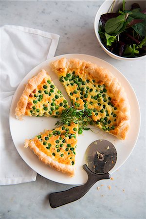 Pea quiche Stock Photo - Premium Royalty-Free, Code: 659-06903849