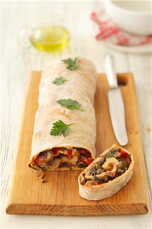 stuffed peppers - Mushroom strudel with peppers Stock Photo - Premium Royalty-Free, Code: 659-07027287