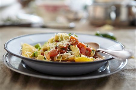 Chicken soup with vegetables and tortilla chips Stock Photo - Premium Royalty-Free, Code: 659-07027422