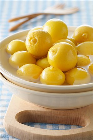 pickled lemon - Lemons in brine Stock Photo - Premium Royalty-Free, Code: 659-07027928