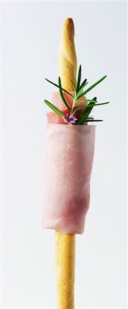 Grissini with ham and rosemary Photographie de stock - Premium Libres de Droits, Code: 659-07028170