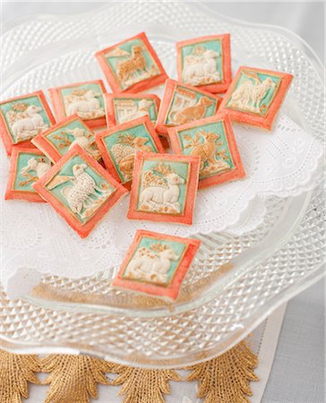 simsearch:659-06183639,k - Painted Springerle Cookies Foto de stock - Sin royalties Premium, Código: 659-07028293