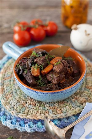 A Bowl of Beef Stew Stock Photo - Premium Royalty-Free, Code: 659-07028464