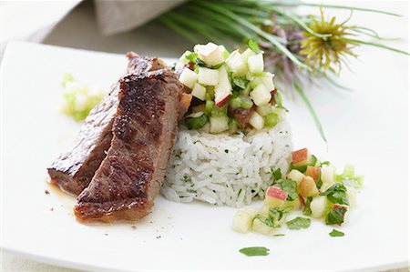 rumpsteak - Rump steak with rice and apple salsa Stock Photo - Premium Royalty-Free, Code: 659-07028818