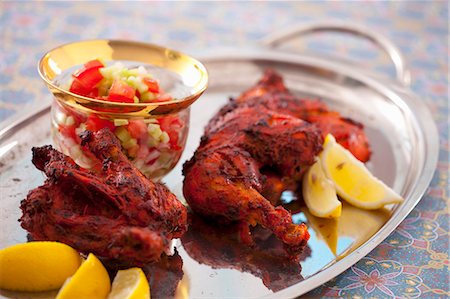 simsearch:659-07028457,k - Chicken tikka (marinated chicken pieces, India) Stock Photo - Premium Royalty-Free, Code: 659-07069127