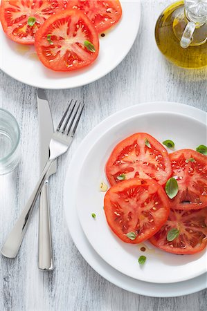 salad overhead - Tomato salad with olive oil Stock Photo - Premium Royalty-Free, Code: 659-07069259