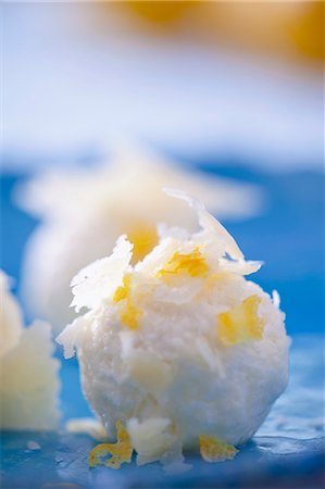 simsearch:659-06153284,k - Cottage cheese balls with parmesan and lemon peel Stock Photo - Premium Royalty-Free, Code: 659-07069621