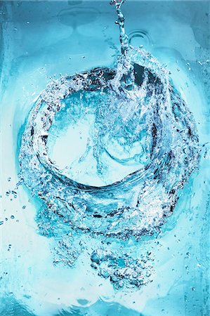 Water splash Stock Photo - Premium Royalty-Free, Code: 659-07069658