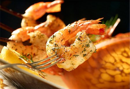 Lemon prawns with dill Foto de stock - Sin royalties Premium, Código: 659-07069673